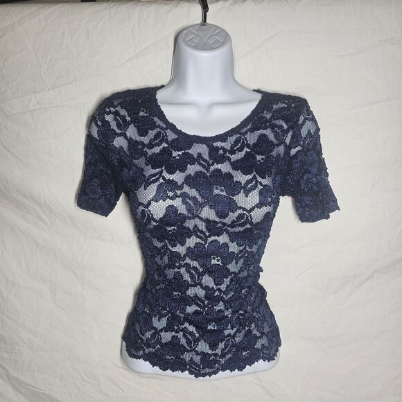 Vintage 90s navy blue lace short sleeve top - Picture 2 of 5